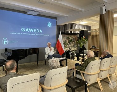 Gawęda: Anton Roy Ganz